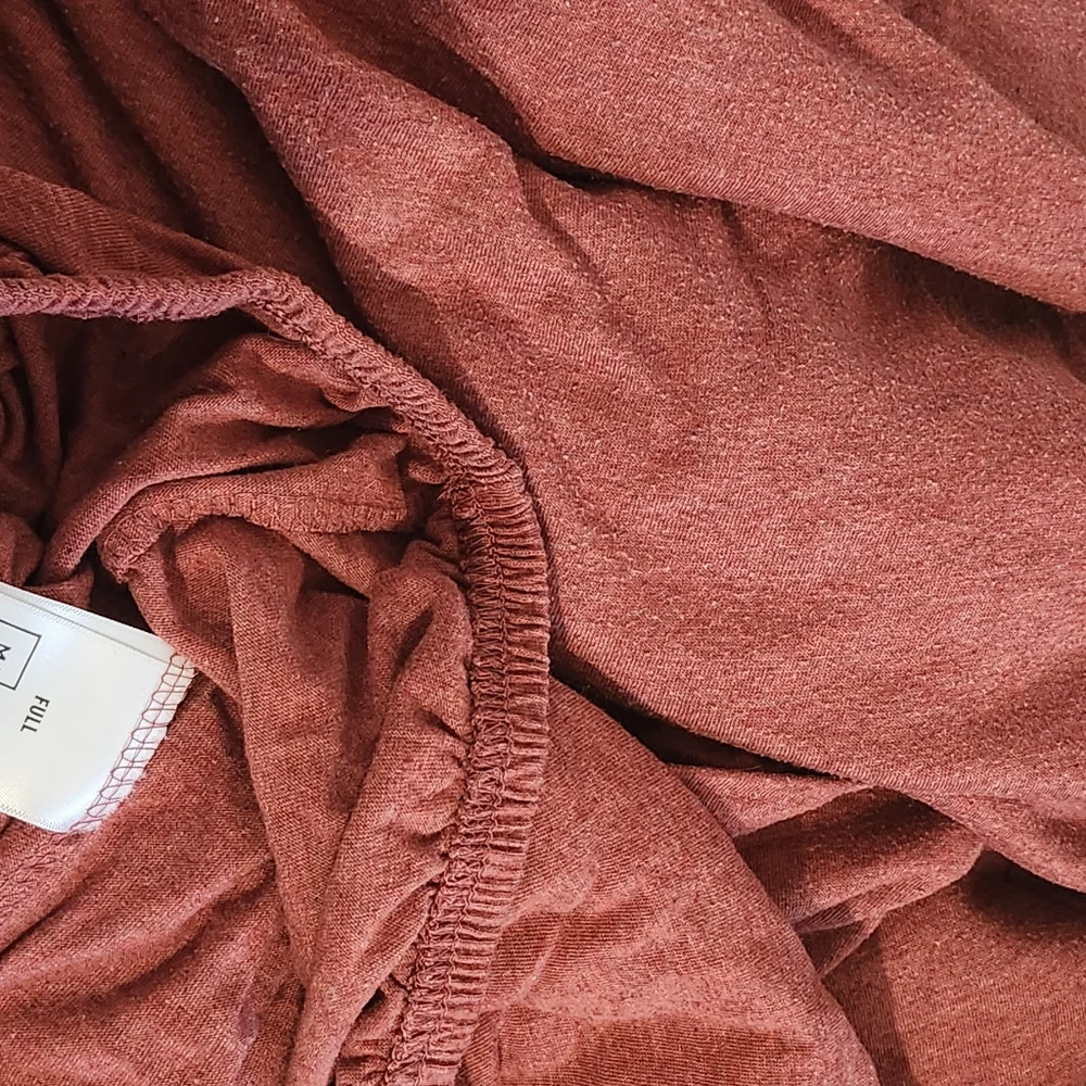 Red Sedona Full Sheet Set, warm T Shirt material - Picture 5 of 5